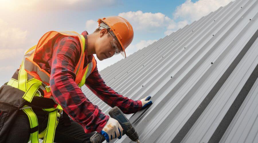 Professional residential roofers in Sheldahl, IA